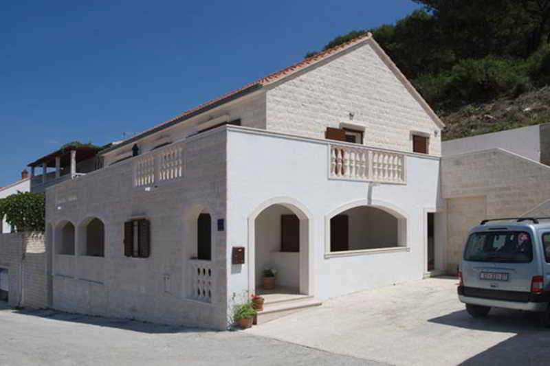 Villa Pucisca Exteriér fotografie