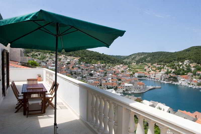 Villa Pucisca Exteriér fotografie
